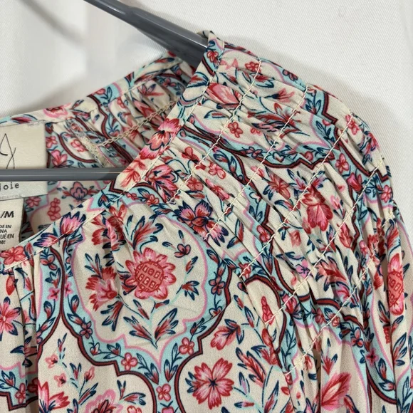 Women's Anthropologie Joie Cream Pink Blue Floral Long Sleeve Blouse Size M - Picture 4 of 7